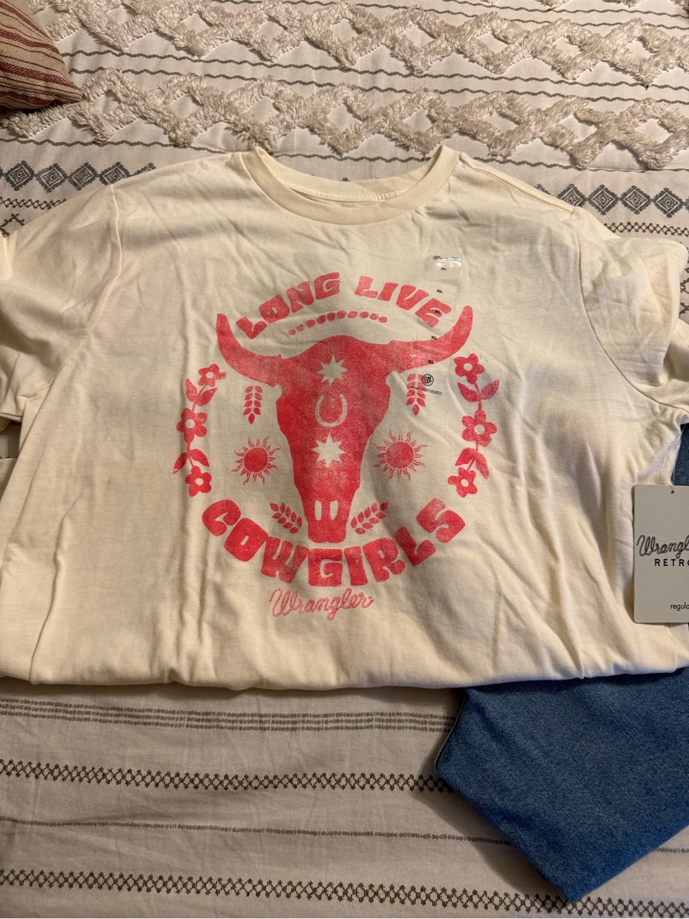 Wrangler Cream Tee with Bright Pink Cowgirl Graphic - Picture 3 of 5